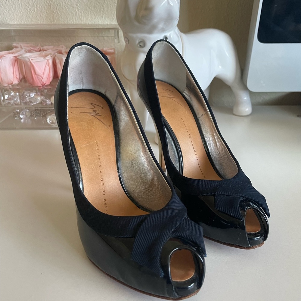Giuseppe Zanotti Navy Blue Patent Leather Peep Toe Pumps 36 1/2
